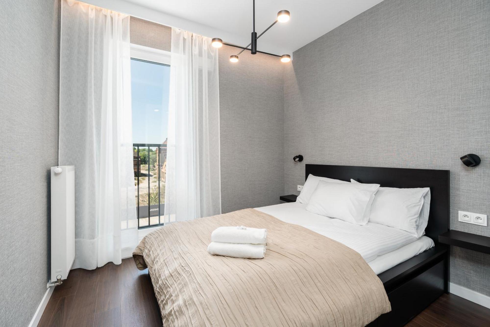 Stylish & Comfy Garbary Apartments With Parking By Noclegi Renters Poznań Exterior foto